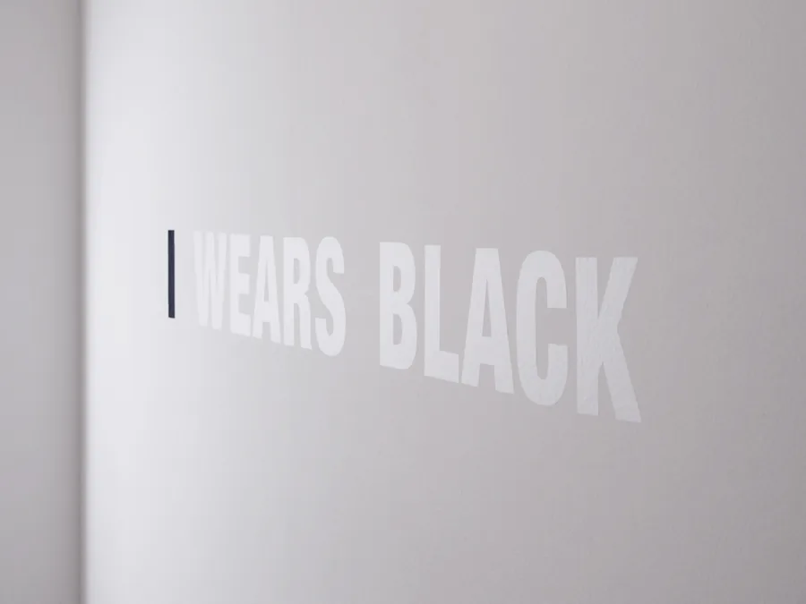 for those who never read, text-installation, dimensions variable, ©2014