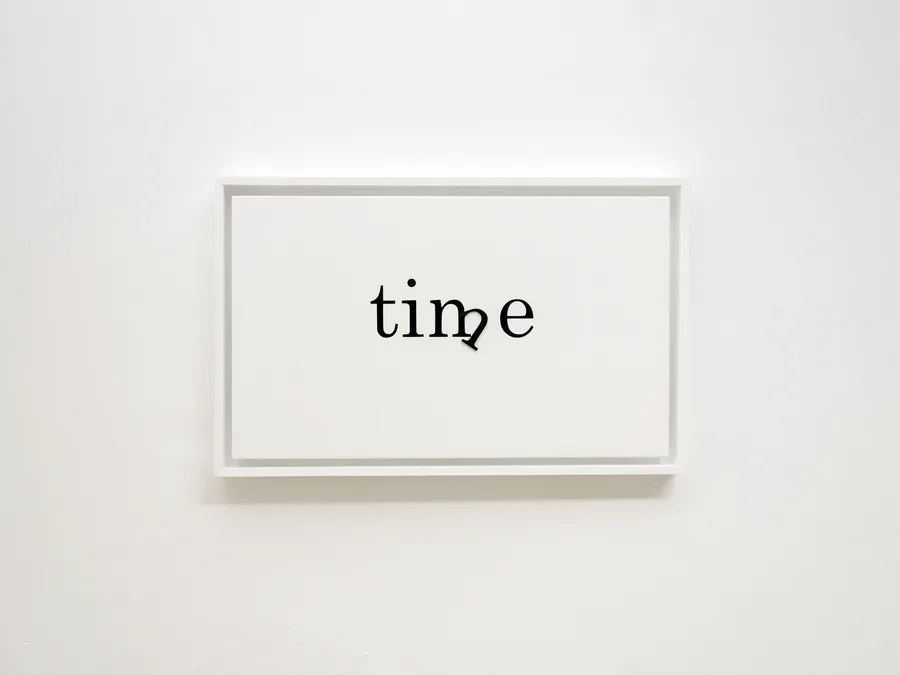 just in time, 30cm x 50cm, acrylic on wood, clockwork, framed, © 2011/2018