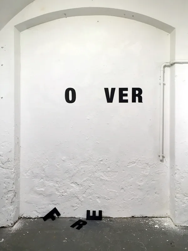 nothing lasts forever, text-installation, dimensions variable, ©2009/2016