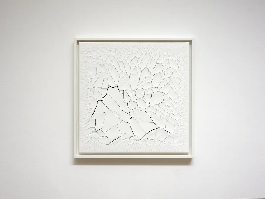 body knows, 50cm x 50cm, dispersion paint on canvas, framed, ©2022
