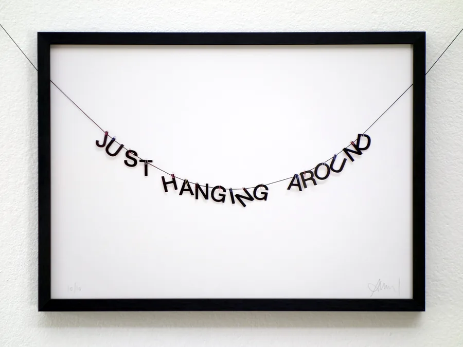 »just hanging around«, view 2